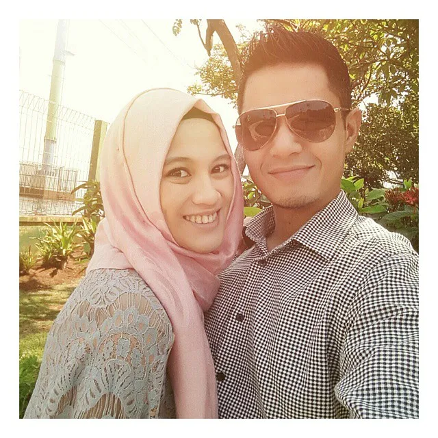 Selfie pertama Dude dan Alyssa di tahun 2015 @ instagram.com/ichasoebandono