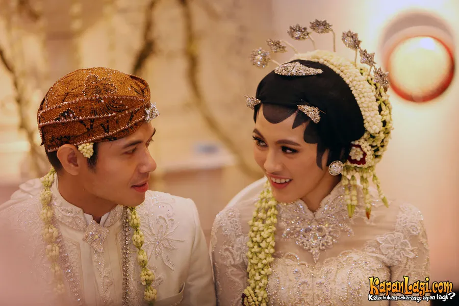 Dude dan Alyssa ingin bulan madu ke Tanah Suci. @KapanLagi.com®/Budy Santoso