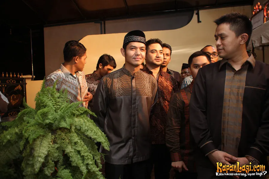 Dude Harlino