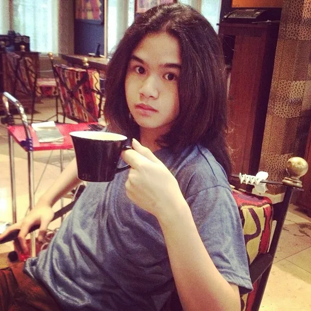 Dul rambut lurus / © AQJ Instagram