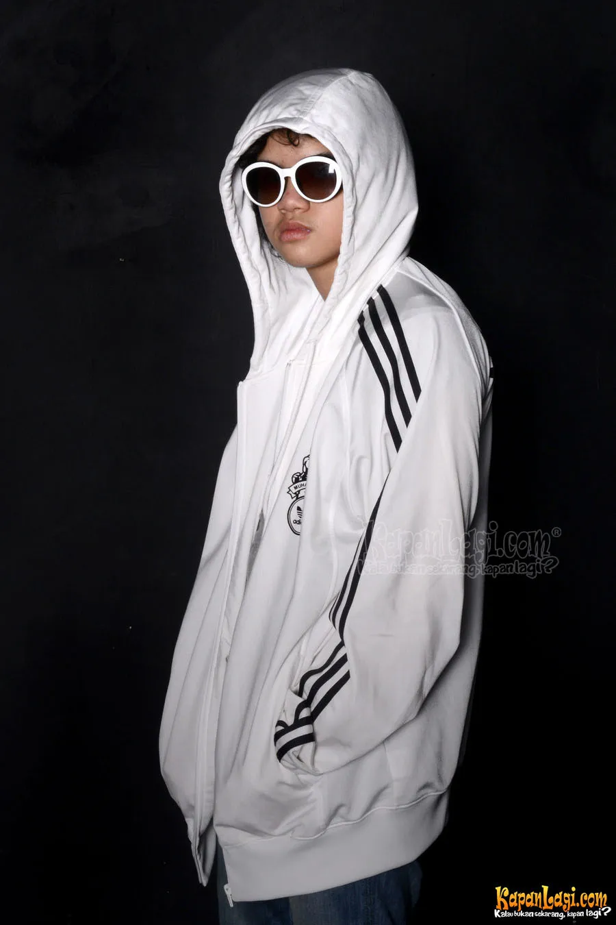 Dul Tidak HAdir di Sidang Perdana/@Foto: KapanLagi.com®