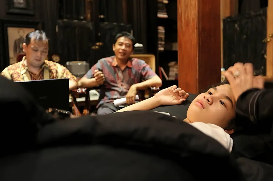 Dul saat diperiksa polisi.