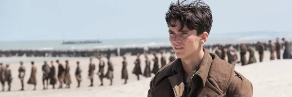 Fionn Whitehead pun dapat mengaduk-aduk emosi penonton hanya dengan ekspresi minim dialog © Warner Bros
