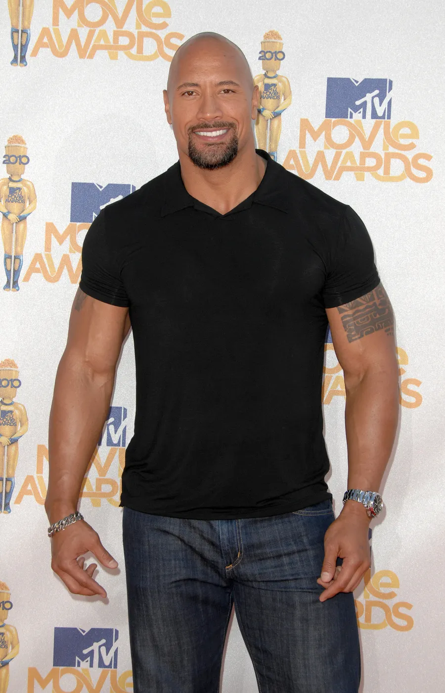 Dwayne Johnson main di BAYWATCH @ Splashnews