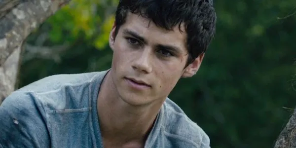 Dylan O' Brien dalam THE MAZE RUNNER © FOX