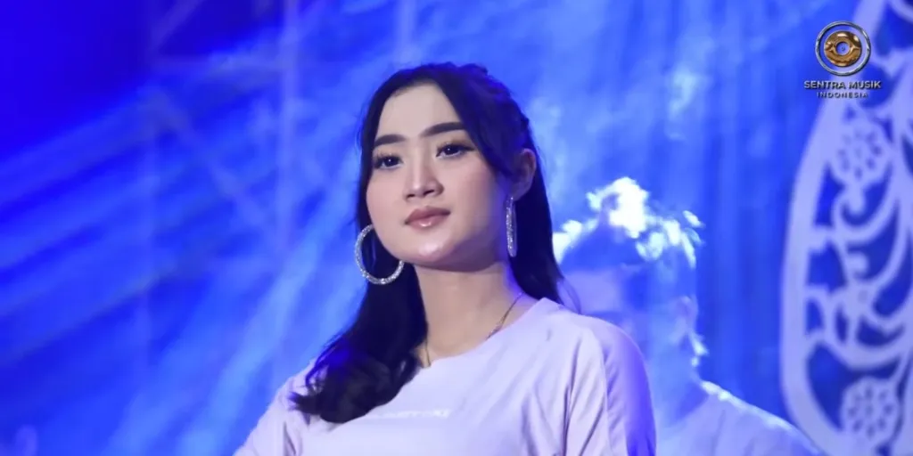 Yeni Inka - Hati Siapa Tak Luka