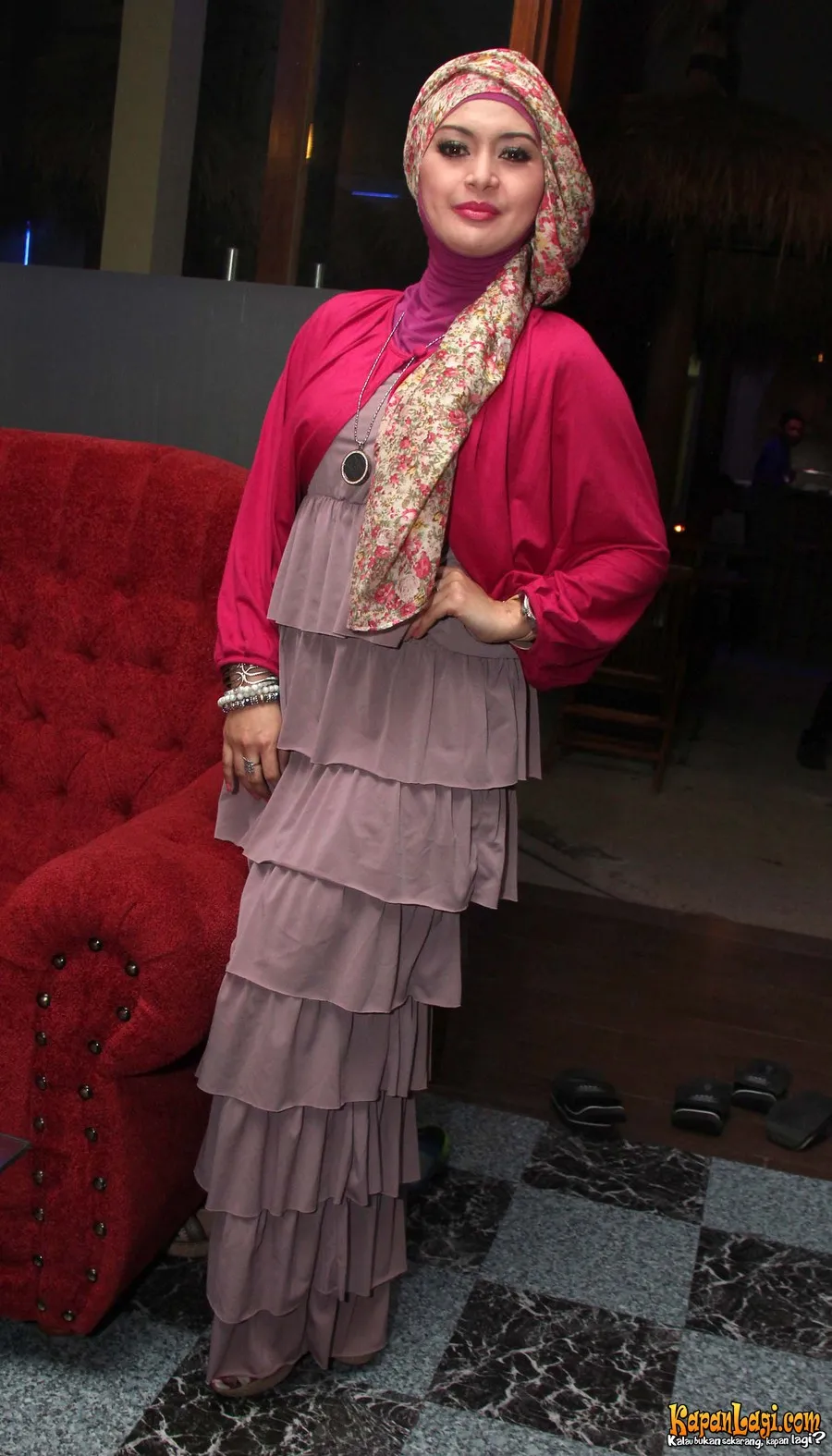 Edies Adelia terjerat kasus suaminya.