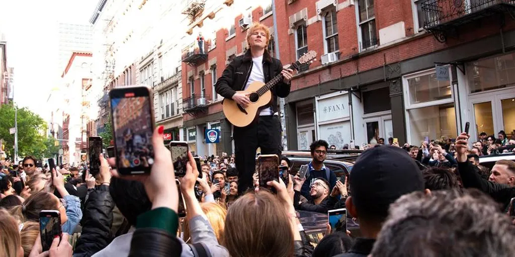 Ed Sheeran ft Taylor Swift - The Joker And The Queen