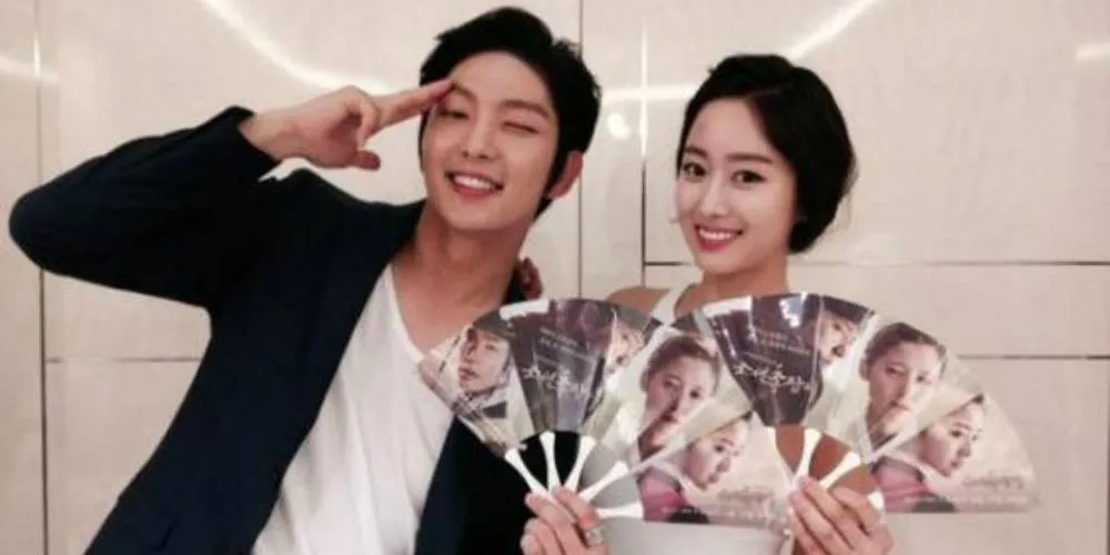 Lee Jun Ki meminta maaf secara official pada penggemar. ©allkpop.com