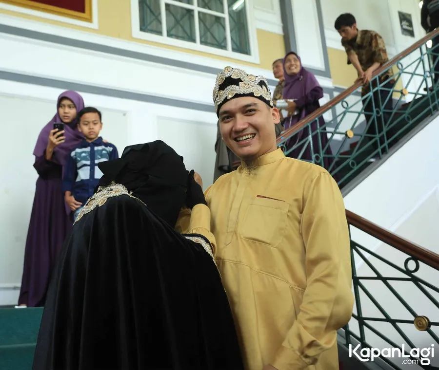 Egi John resmi menikah dengan Kamilia Yasmin. ©KapanLagi.com/Muhammad Akrom Sukarya