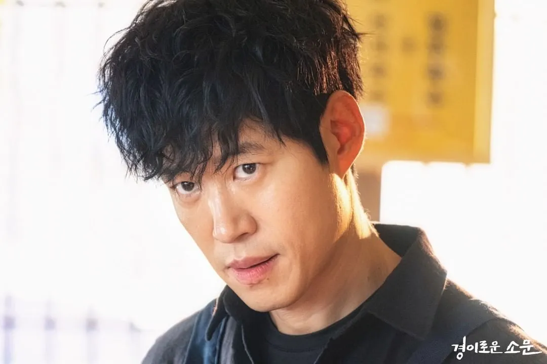 Yoo Jun Sang © Instagram.com/ocn_original