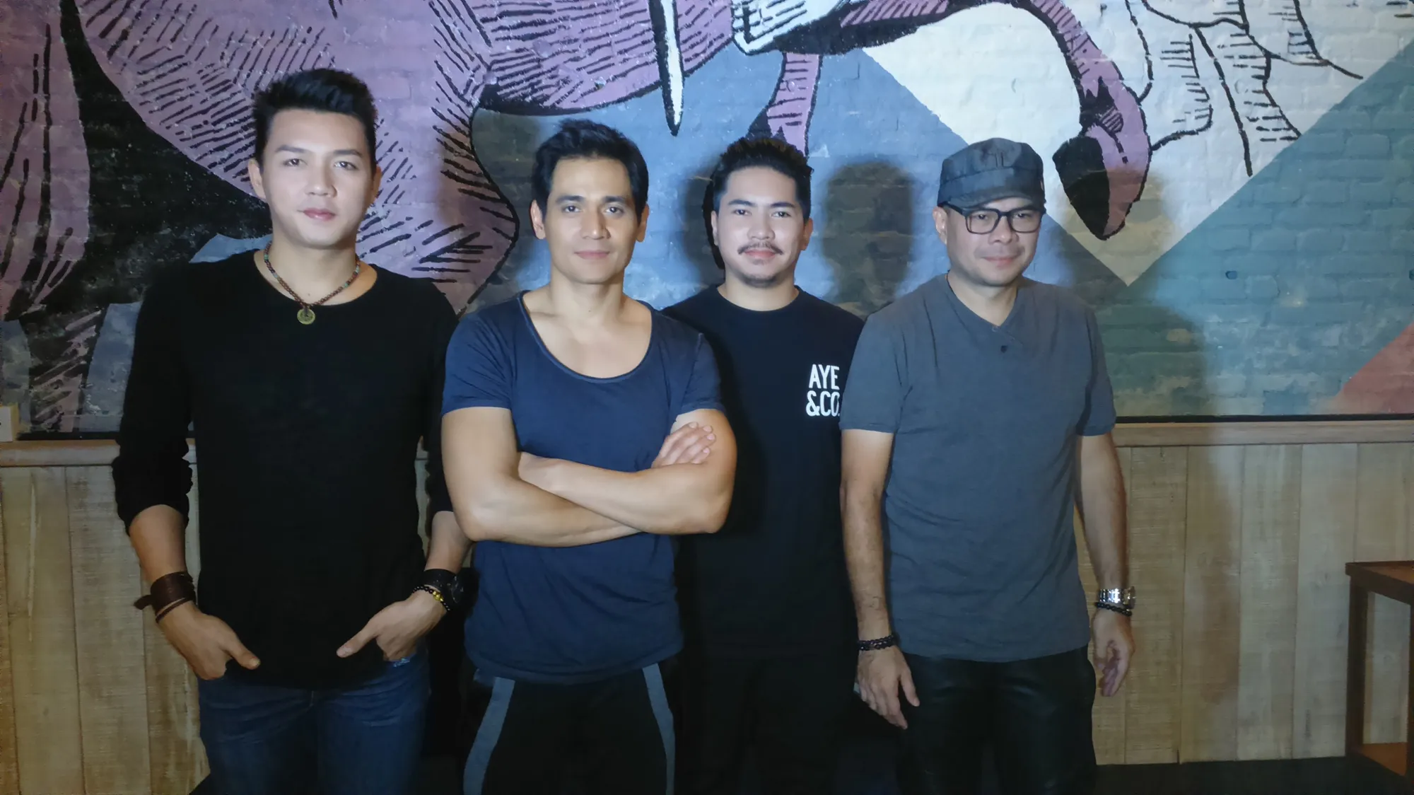 Bagi Electron 45, berkarya dengan maksimal sudah membuat mereka cukup puas ©KapanLagi.com/Joanzen Yoka