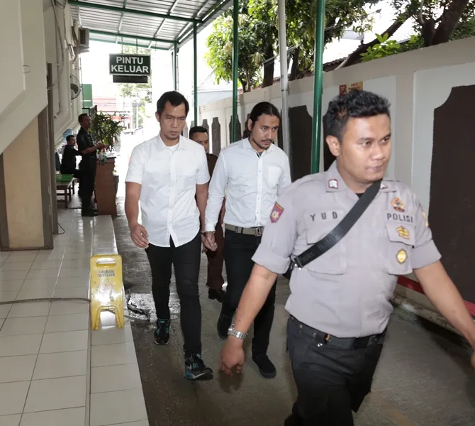 Ello ajukan rawat jalan untuk kembali berkarya di blantika musik Indonesia. © KapanLagi.com/Muhammad Akrom Sukarya