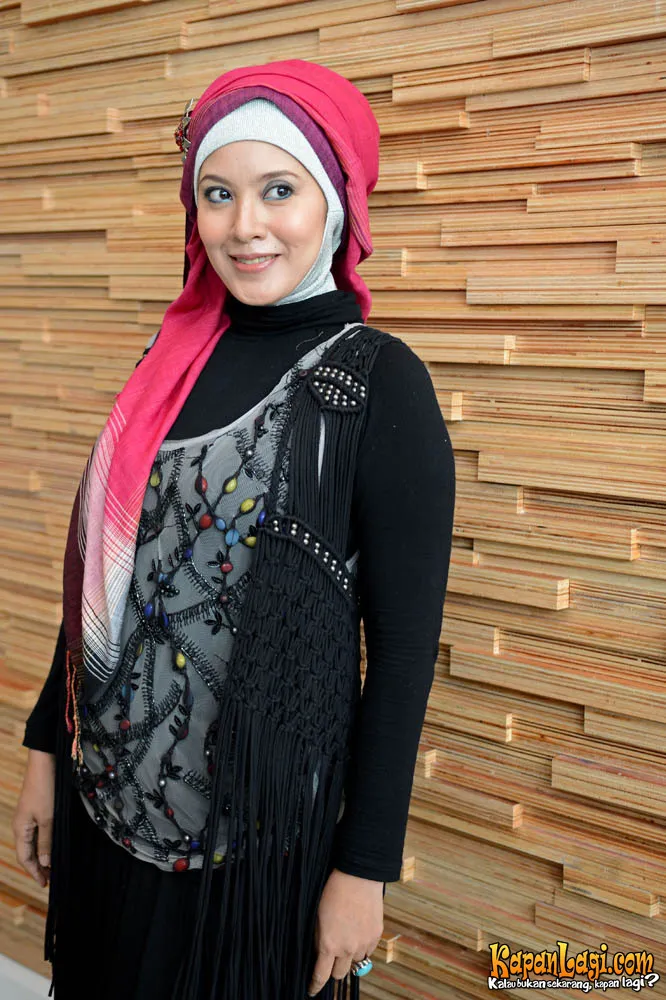 Elma Theana mulai makan beras merah.