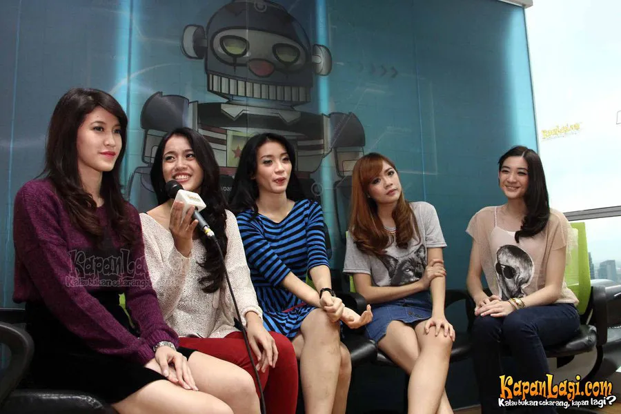 Elma Princess (Paling Kiri) Bersama Personel Princess, Foto: KapanLagi.com®