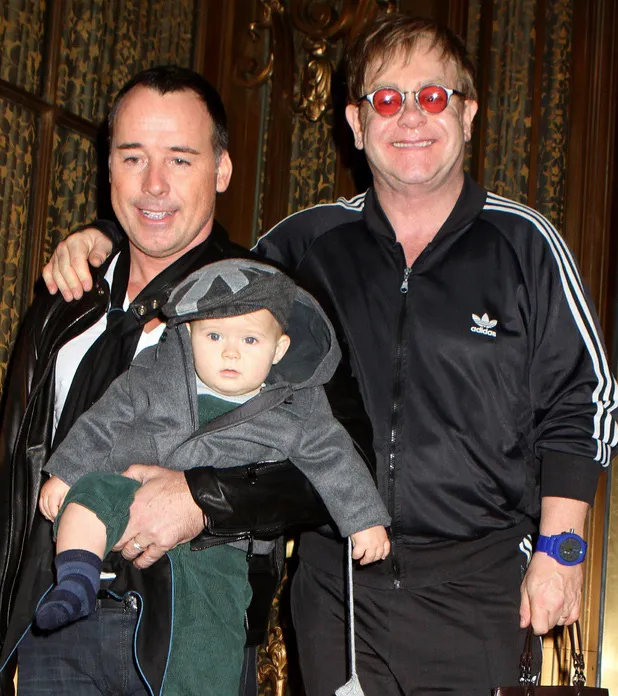 Keluarga Furnish-John @ digitalspy.co.uk