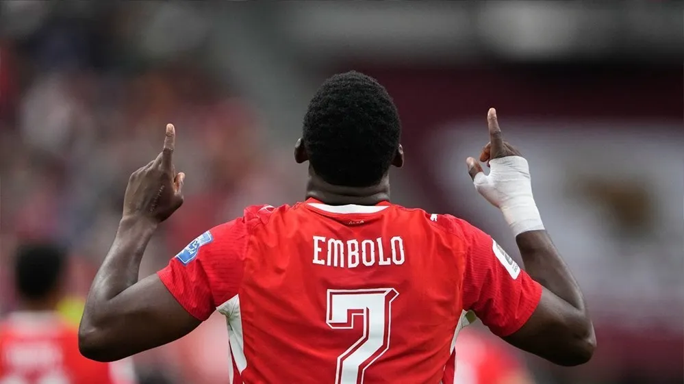 Breel Embolo merayakan golnya di laga Swiss vs Aljazair, 32 Besar Piala Dunia 2026, Jumat (3/7/2026). (AP Photo/Lindsey Wasson)