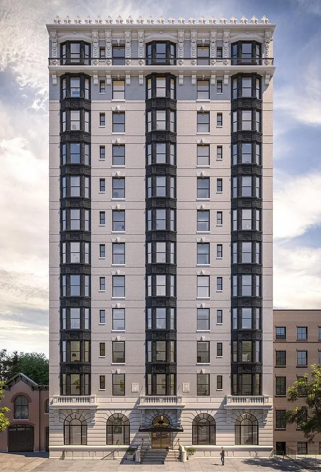 Emily dan John beli 1 lantai dalam apartemen ini © The Standish via dailymail.co.uk