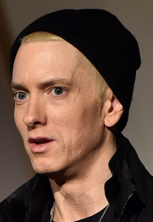 Mengejutkan! Wajah Ganteng Eminem Sekarang Jadi Tua dan Keriput