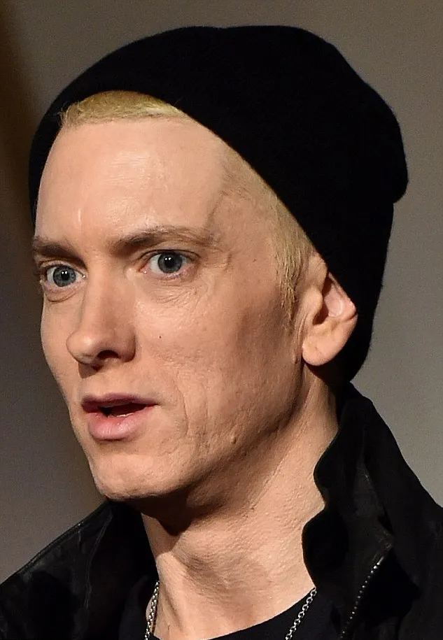 Perubahan wajah Eminem @ dailymail.co.uk
