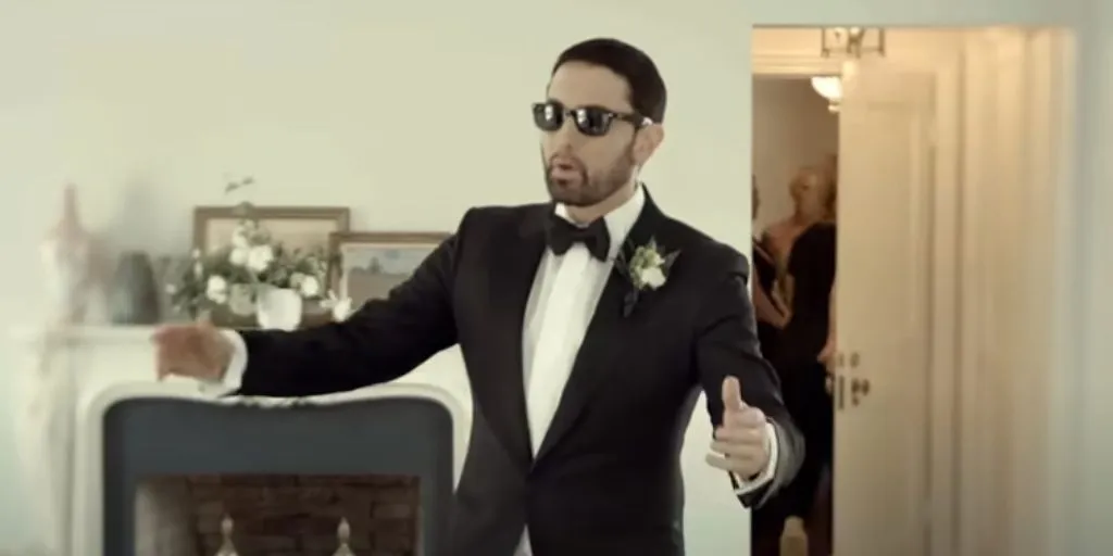 Eminem - Temporary feat. Skylar Grey