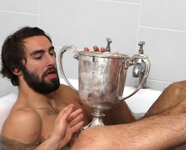 Matt Janney, kekasih baru Emma Watson @ dailymail.co.uk