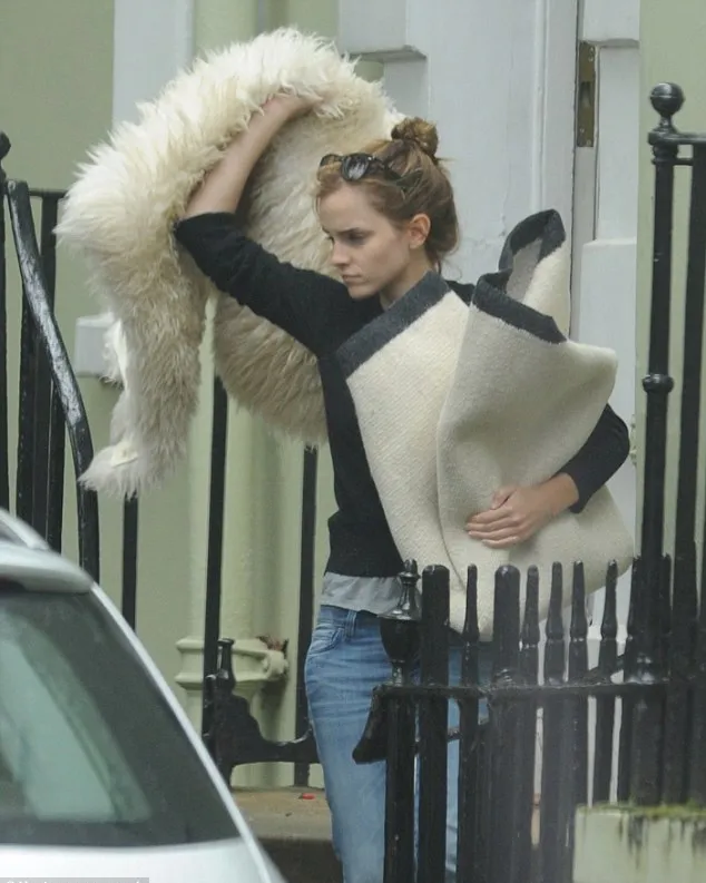 Emma Watson @ dailymail.co.uk