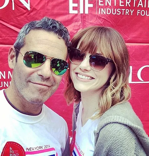 Andy Cohen - Emma Stone sempat berfoto selfie @ instagram.com/andycohen
