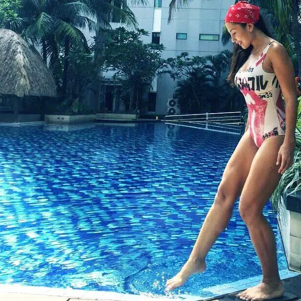 Ia juga selalu memovitasi wanita lain untuk bisa melakukan hal yang diinginkan (credit : instagram.com/emmawarokkaofficial)