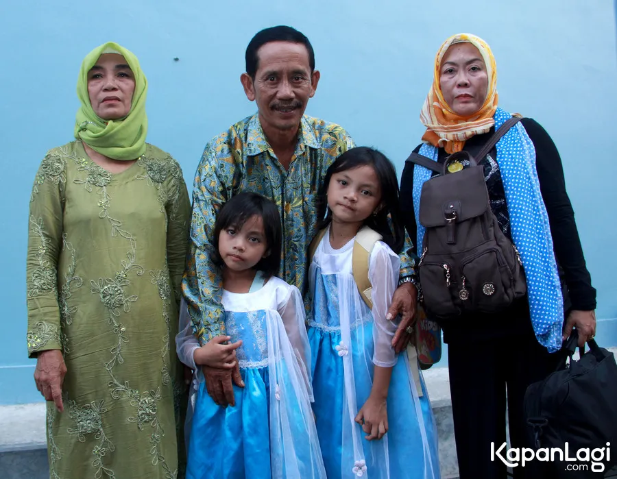 Keluarga yang ditinggalkan Irma Bule © KapanLagi.com®/Muhammad Akrom Sukarya