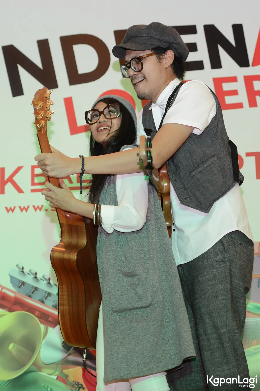 Kompak di rumah dan di panggung © Bambang E Ros