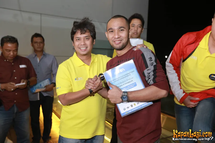 Indin damai, Enji disebut tak ingin membalas perkataan tajam Ayu Ting Ting. ©KapanLagi.com/Budy Santoso