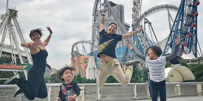 (credit: instagram.com/ernestprakasa)