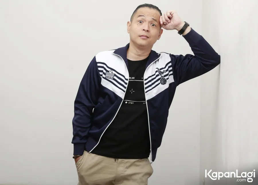 instagram.com/ernestprakasa