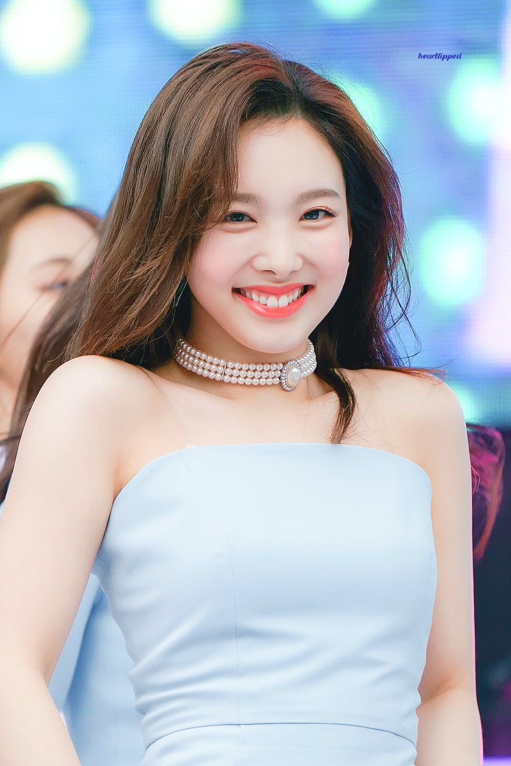 Netizens are impressed by how many outfits TWICE's Nayeon wore in her POP  music video