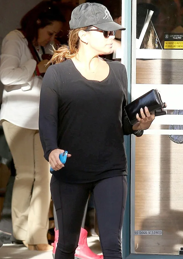 Eva Longoria @ dailymail.co.uk
