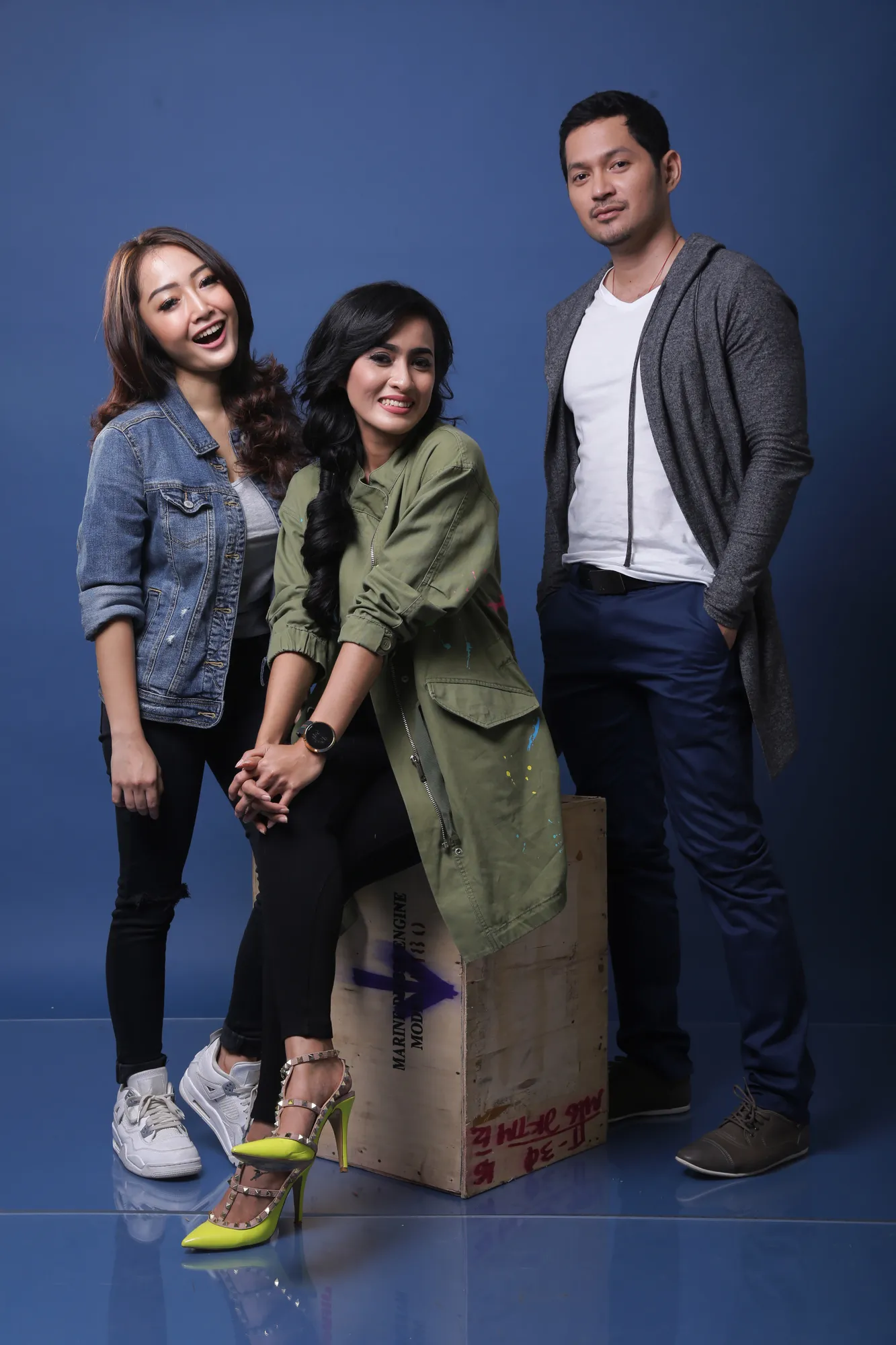 Mega Carefansa & Ratu Azalia © Kapanlagi/Budy Santoso