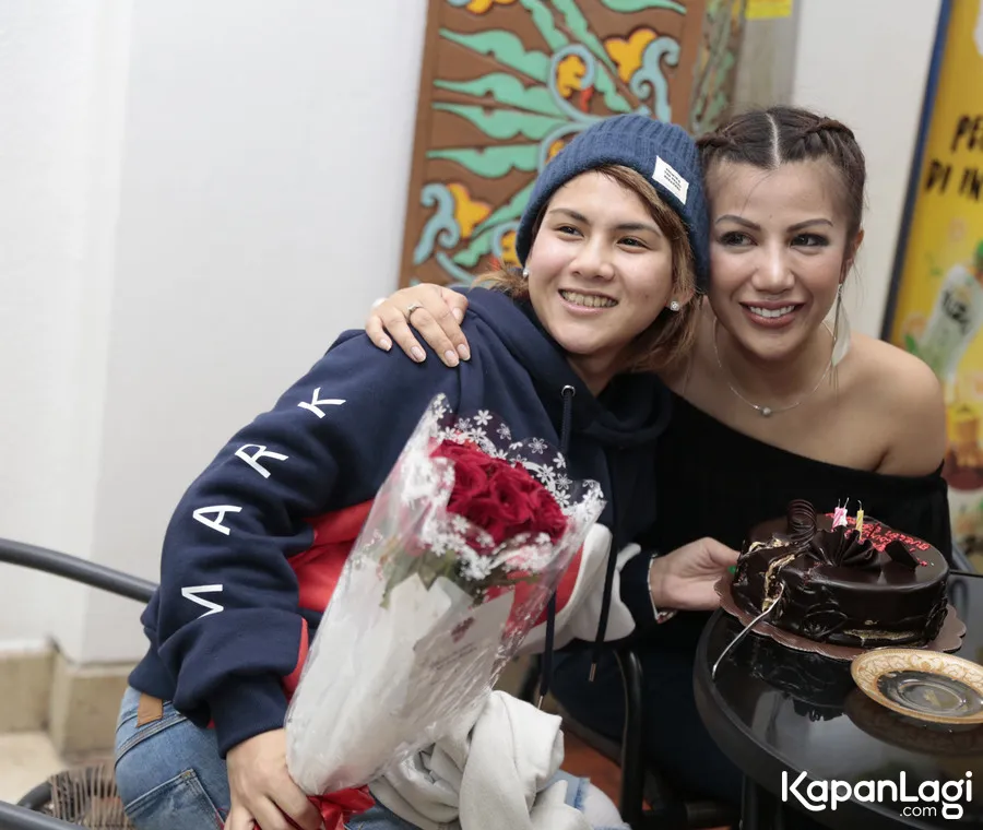 Evelyn Nada Anjani mengungkap keinginan untuk menikah. cr: KapanLagi.com/Muhammad Akrom Sukarya