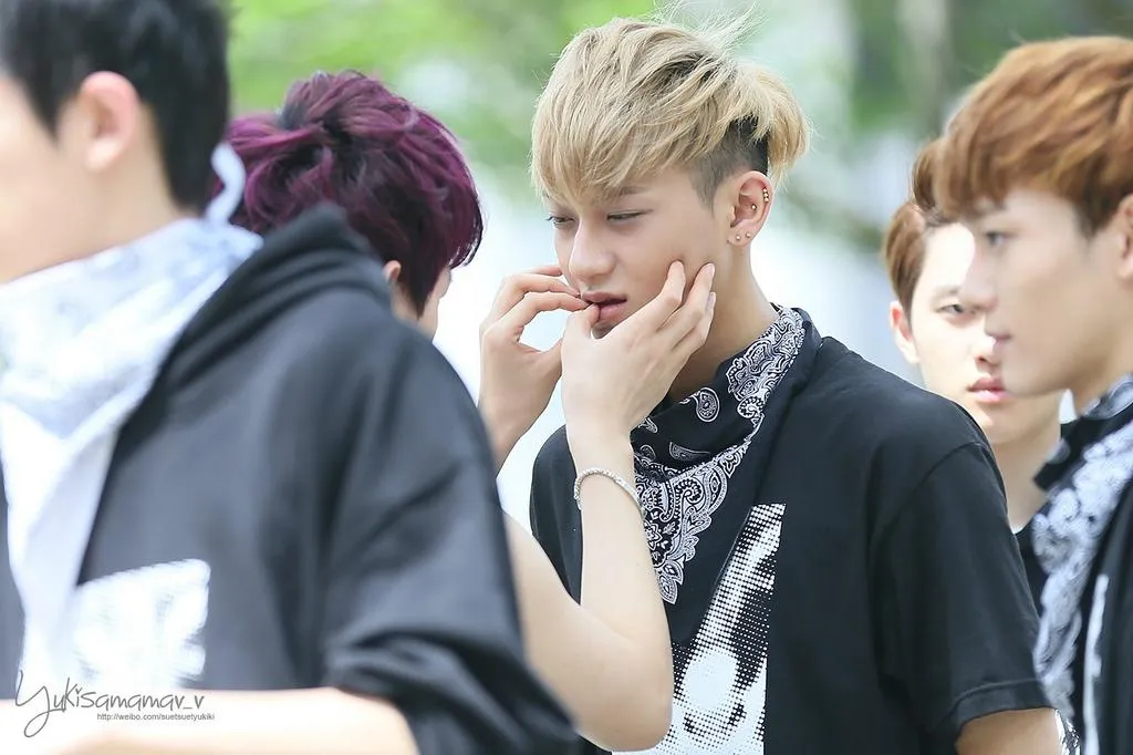 Akankah ini menjadi masa terakhir Tao bersama EXO? ©credit as tagged