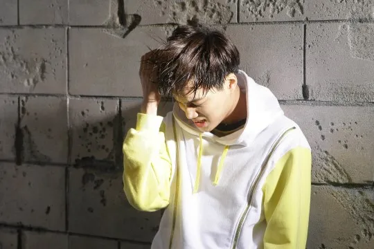 EXO menjalani syuting iklan. ©soompi.com