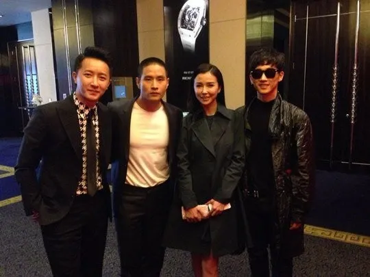 Hangeng hadiri ulang tahun Jackie Chan @allkpop.com