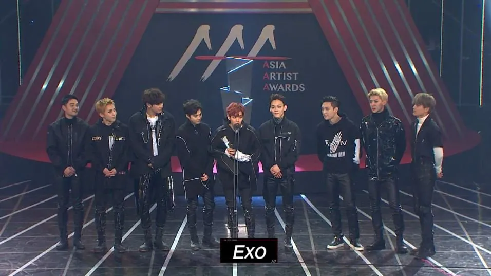 EXO saat winning speech di AAA © Istimewa