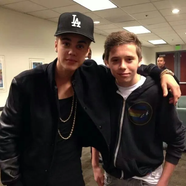 Justin dan Brooklyn berteman cukup lama © Instagram.com