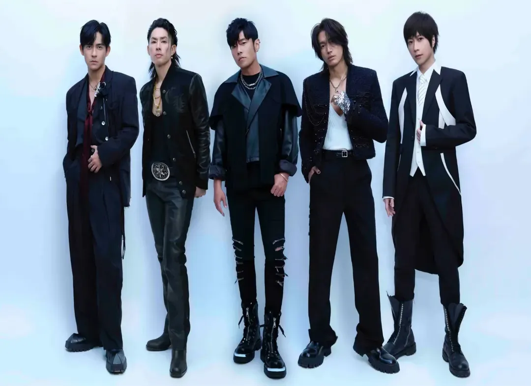 Jay Chou, Ashin dari MAYDAY, serta Jerry Yan, Vanness Wu, dan Vic Chou dari F3