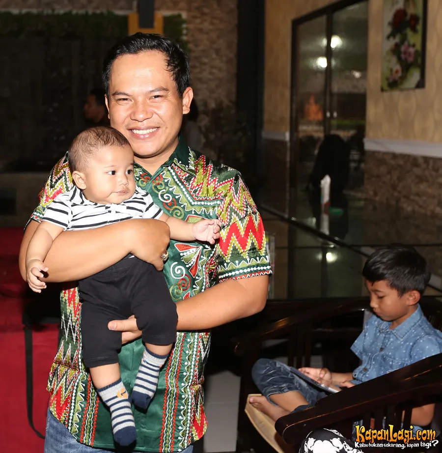 Faank Wali mengaku kerepotan setelah ditinggal asisten rumah tangga mudik © KapanLagi.com®/Budy Santoso