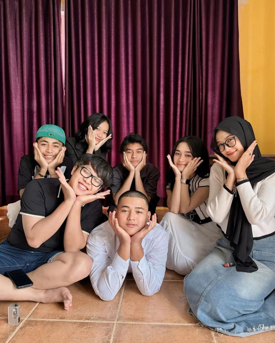 Potret Terbaru Fabian Anak Denny Cagur Kini Berambut Plontos (Credit: Instagram/shantydenny)