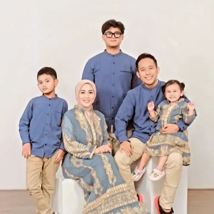 Potret Terbaru Fabian Anak Denny Cagur Kini Berambut Plontos (Credit: Instagram/dennycagur)