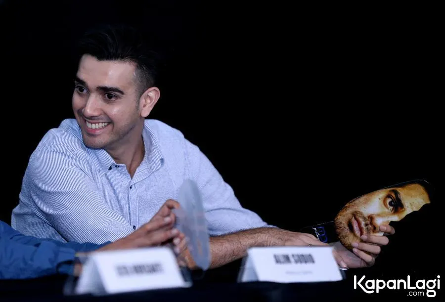 Fachri Albar ingin coba genre komedi © KapanLagi.com®/ Natan