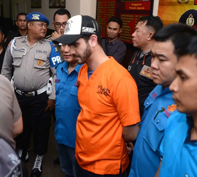Sandy Arifin mengaku belum tahu penyakit apa yang tengah diidap Fachri. © KapanLagi.com/Bayu Herdianto