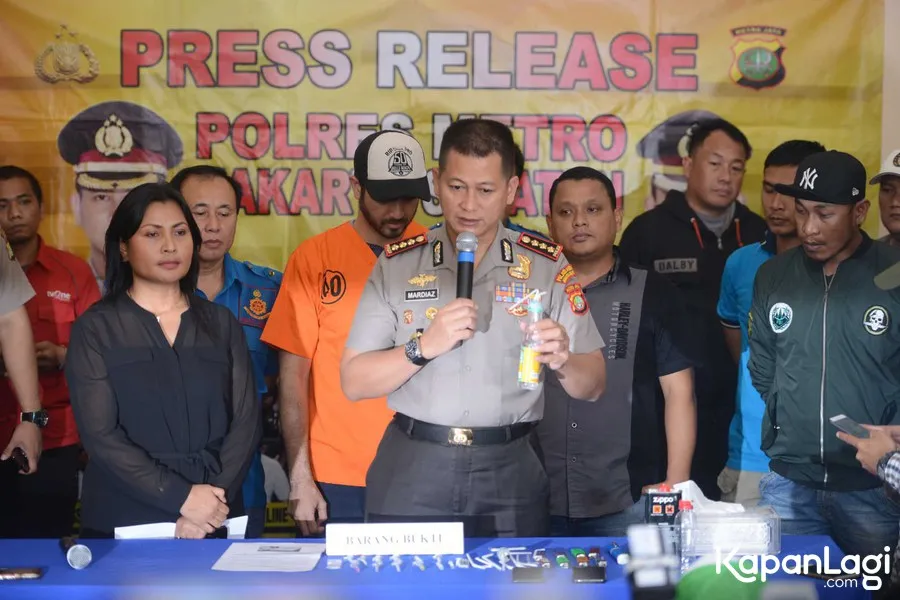 Berdasarkan tes urine, Fachri positif memakai narkoba © KapanLagi.com®/Bayu Herdianto